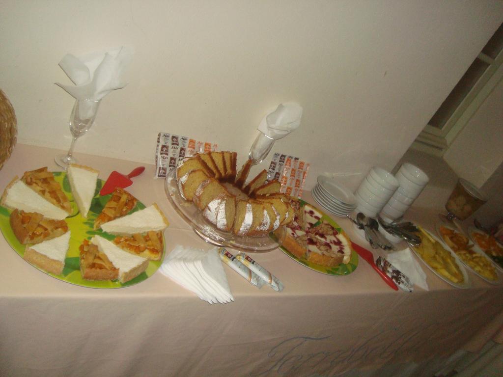 Hotel Terrabella Талька Екстер'єр фото